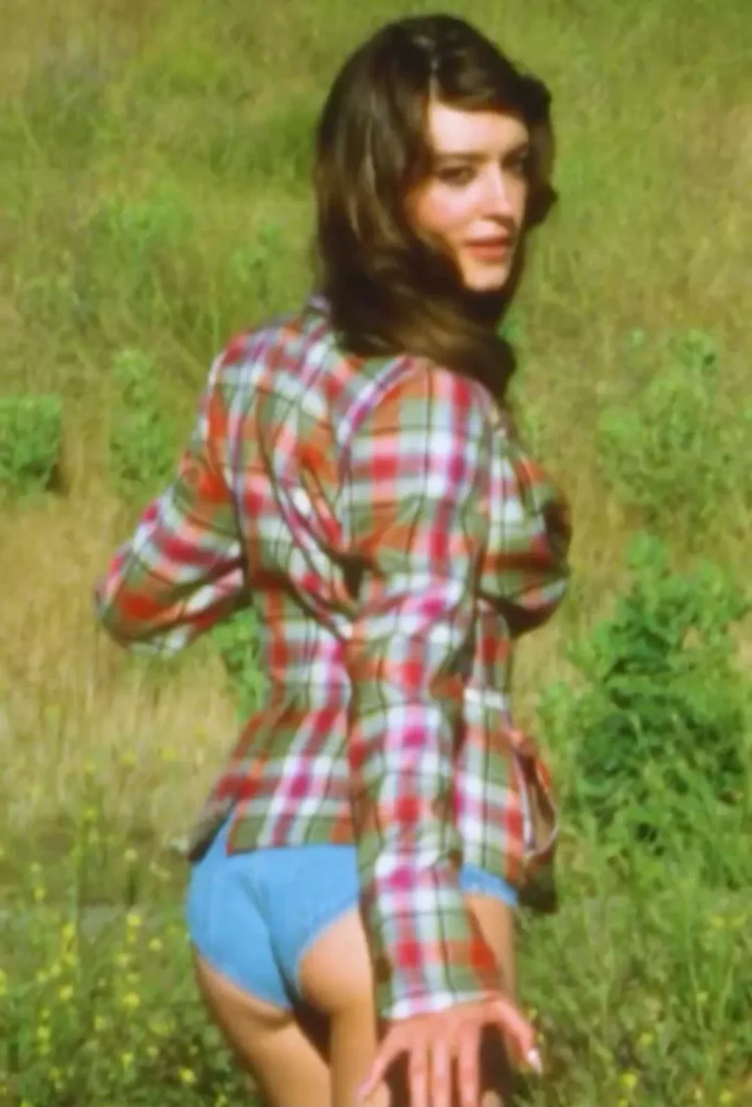 Daisy Edgar Jones  posted by No-Error-1024