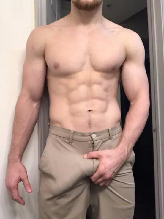 Do you think anyone will notice? 👀  posted by Blessed2113