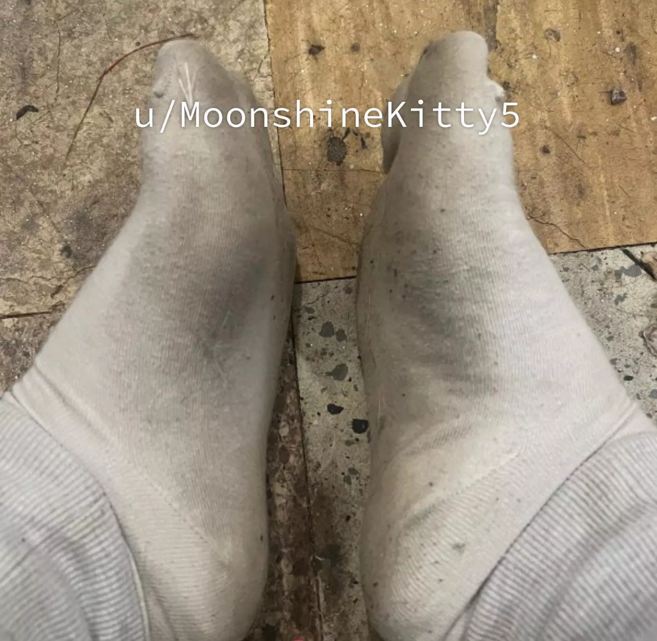 Filthy and ready for you 💕 posted by MoonshineKitty5