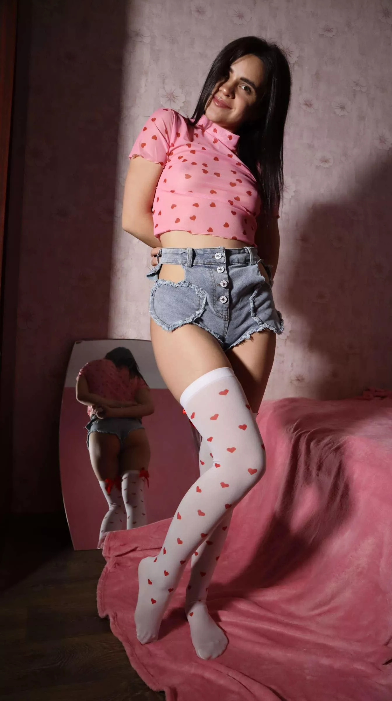 Hope young age doesn't scare you posted by Lolly_Poppys