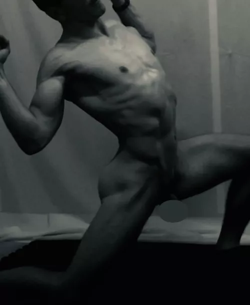 Low lunge cactus  by Joeymedic