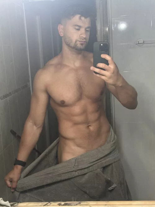 My V is looking great today by realisiwak