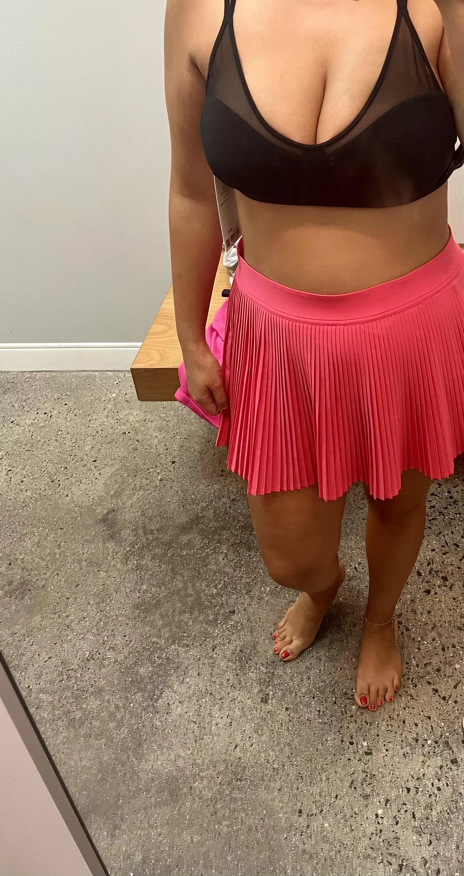 New outfit Lulu🍋 posted by Appropriate-Idea9267