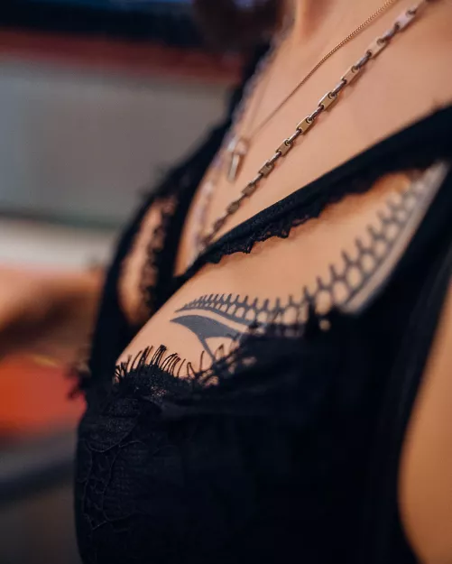 Sharing a little sideboob action 😈✨. What do you think—does this hit the spot or just tease? I'd love to hear your thoughts and see how you rock a little side show! 😉🔥💋 by SecretsofNatalia