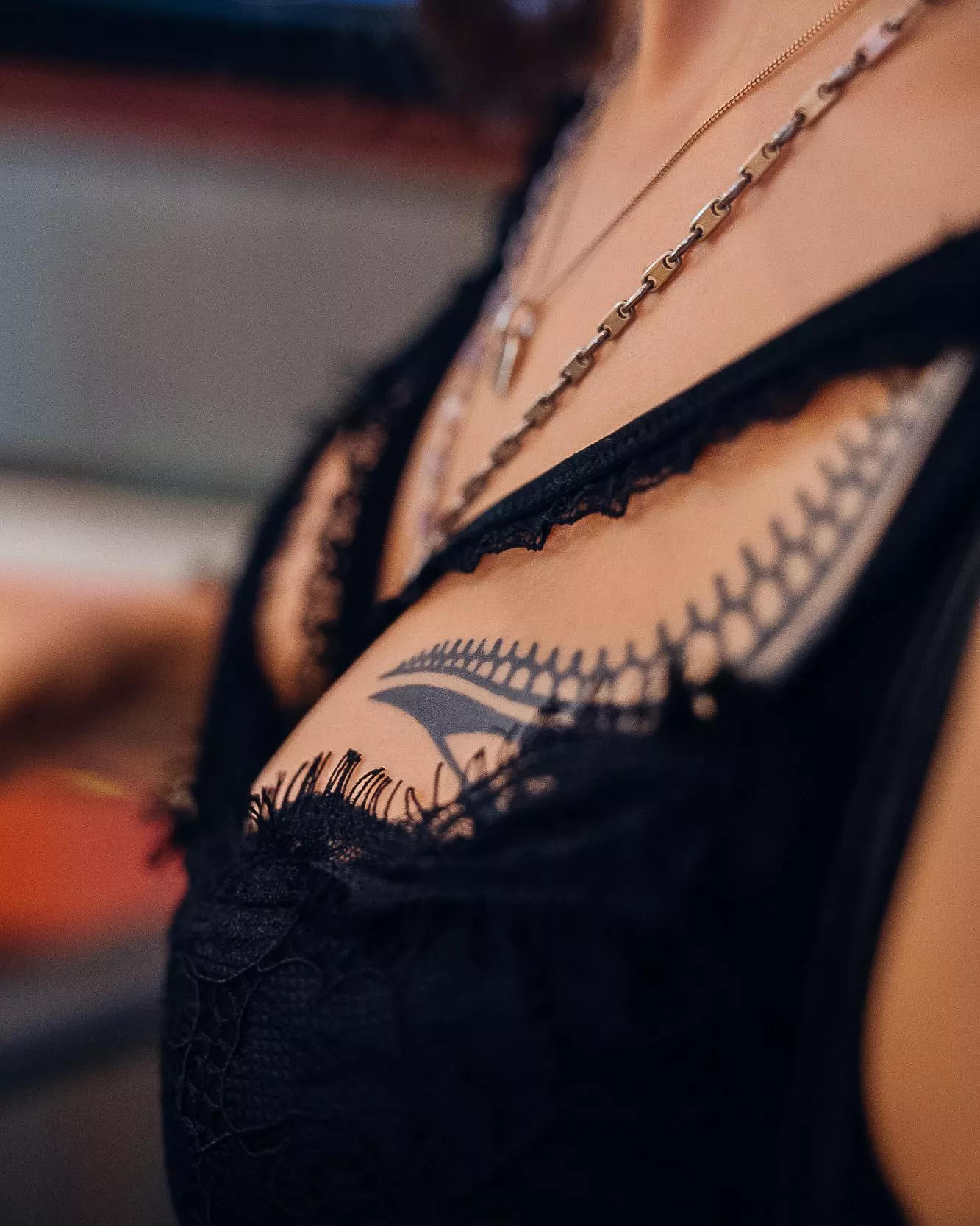 Sharing a little sideboob action 😈✨. What do you think—does this hit the spot or just tease? I'd love to hear your thoughts and see how you rock a little side show! 😉🔥💋 posted by SecretsofNatalia