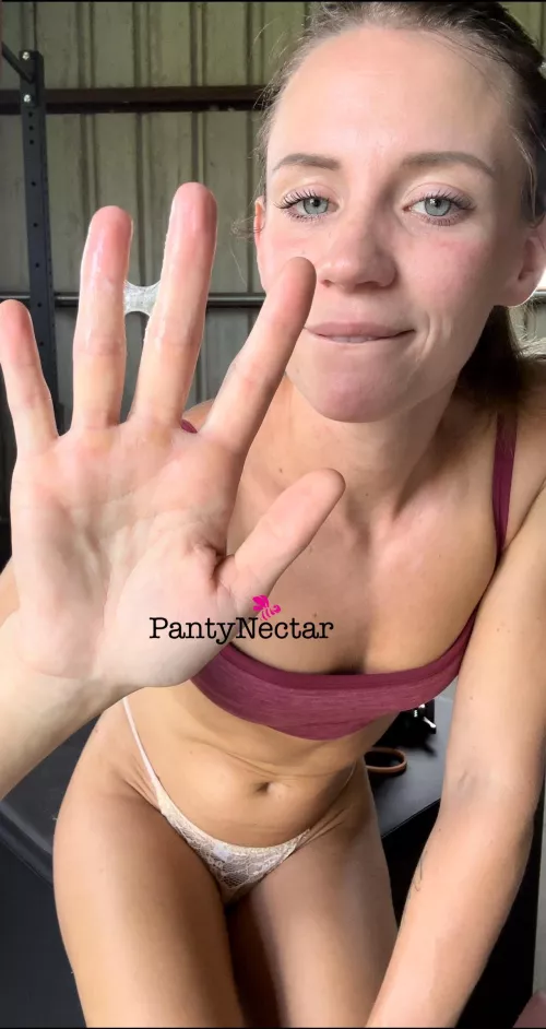 Sticky fingers [image] by PantyNectar