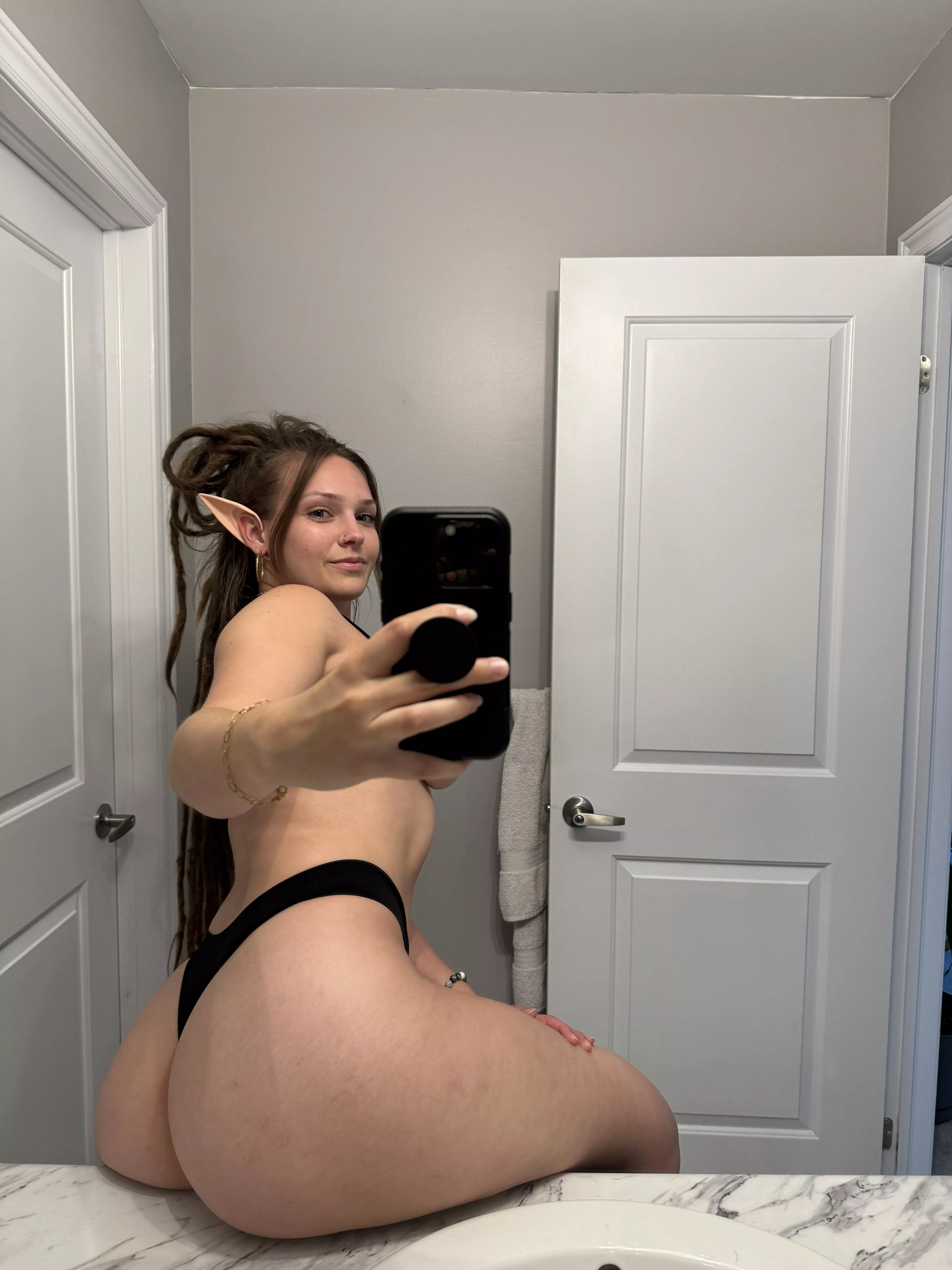 Tell me your favorite position and I will tell u if we're gonna fuck posted by EllaKojiro