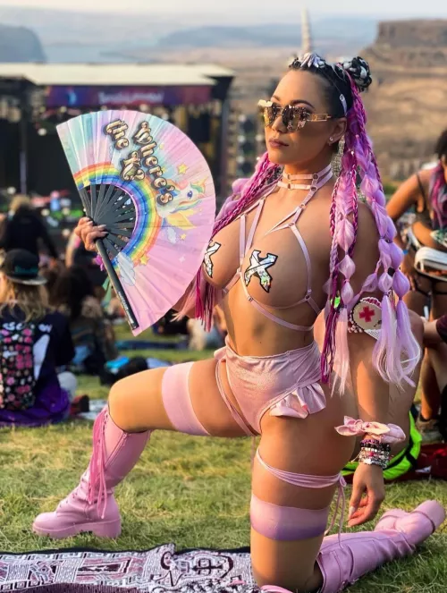 Unicorn by willydonkaxo