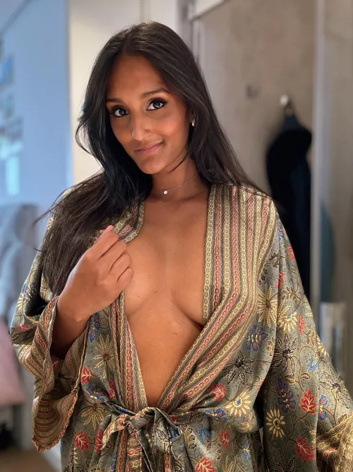 24F/5’6”/ 55kg lets have fun🤤 by Famous_Mixture5506