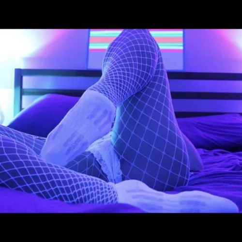 First time posting here, is this erotic enough ? by very-veryNice