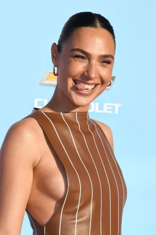 Gal Gadot  by see00you22