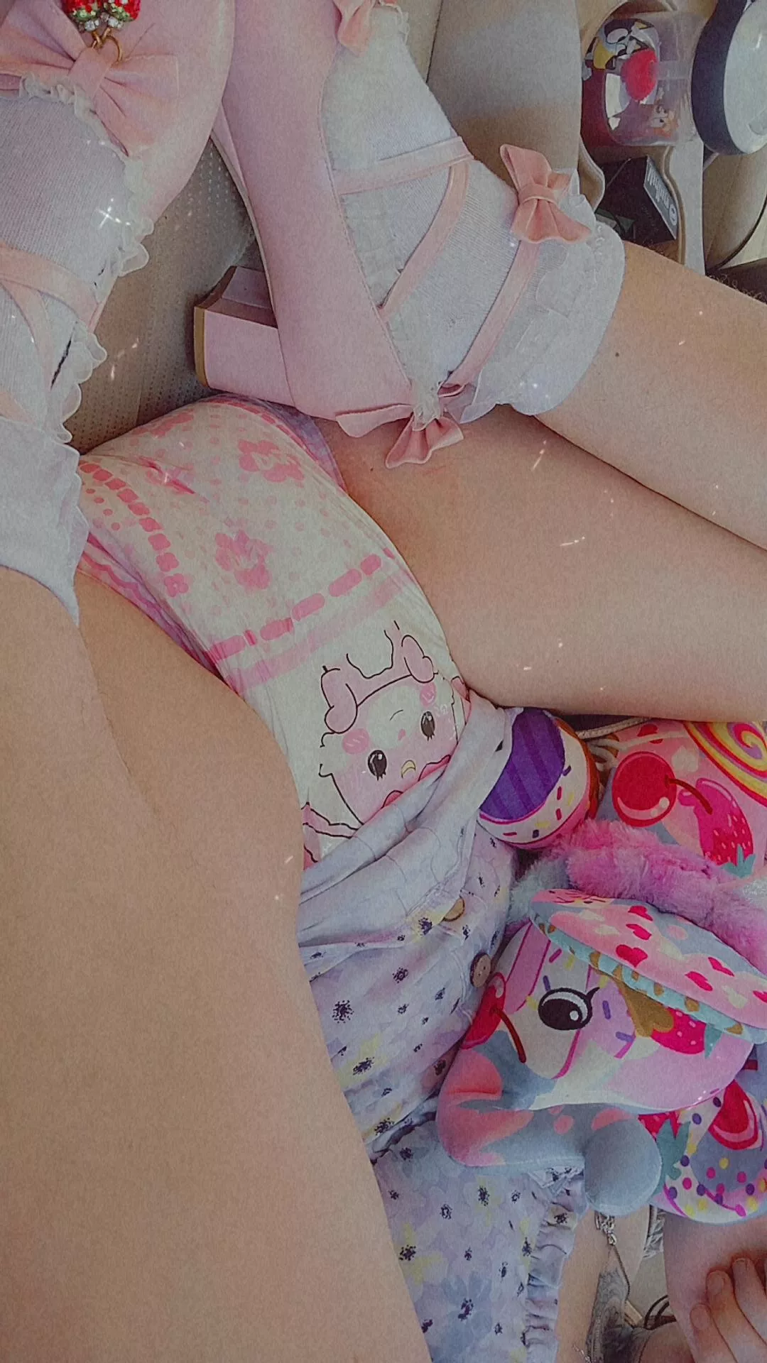 Luv running errands in my diapers hehe 💗 👉👈🍼🤭 posted by tattedbabie