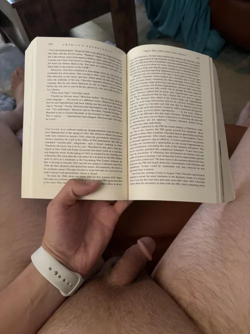 Whatcha readin’? by Afunweirdo1990