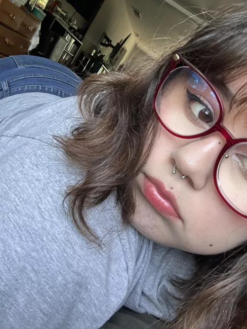 18 yr old nerd pussy, yes or no? by Practical-Beat8173