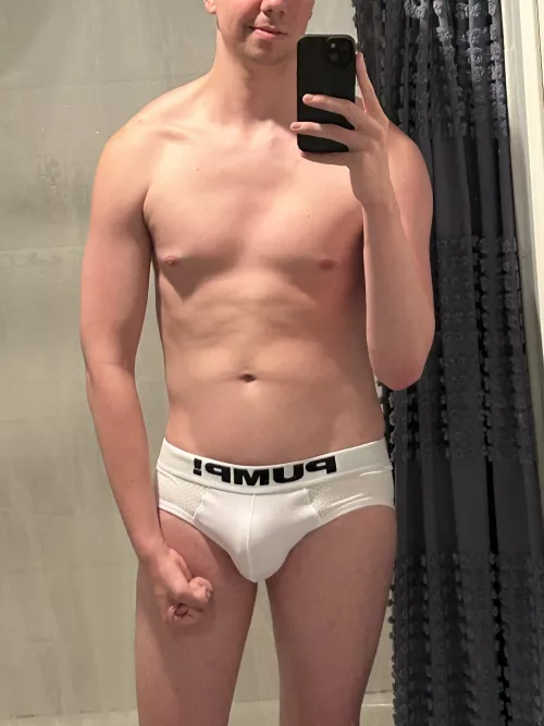 [20] Just got some new briefs 🥵 by Glittering_Echo1766