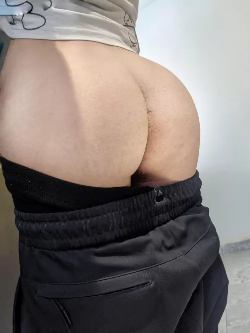 Am I cute enough to get fucked by Sad_Possession_2423