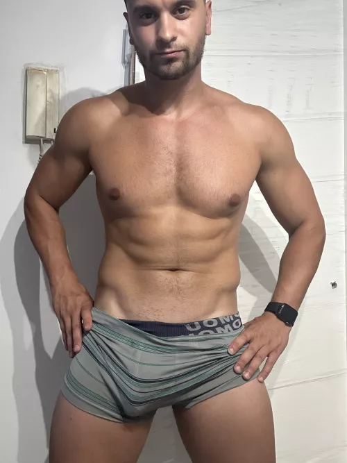 be good boy... and suck my cock by realisiwak