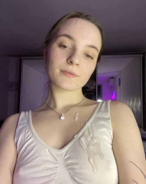 cover my top with sperm so that it sticks to my tits by Wonderfull_Girl