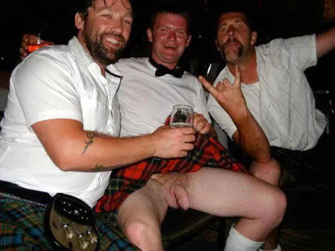 Don't you just love kilts? by Primal_Mantis