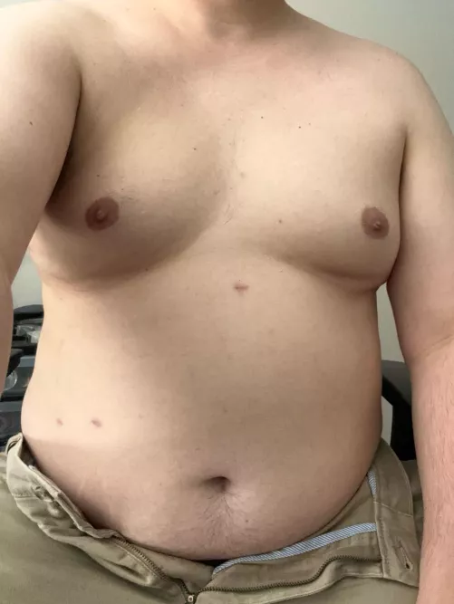 First post here.  Hope you like what you see... by LeakyMule42