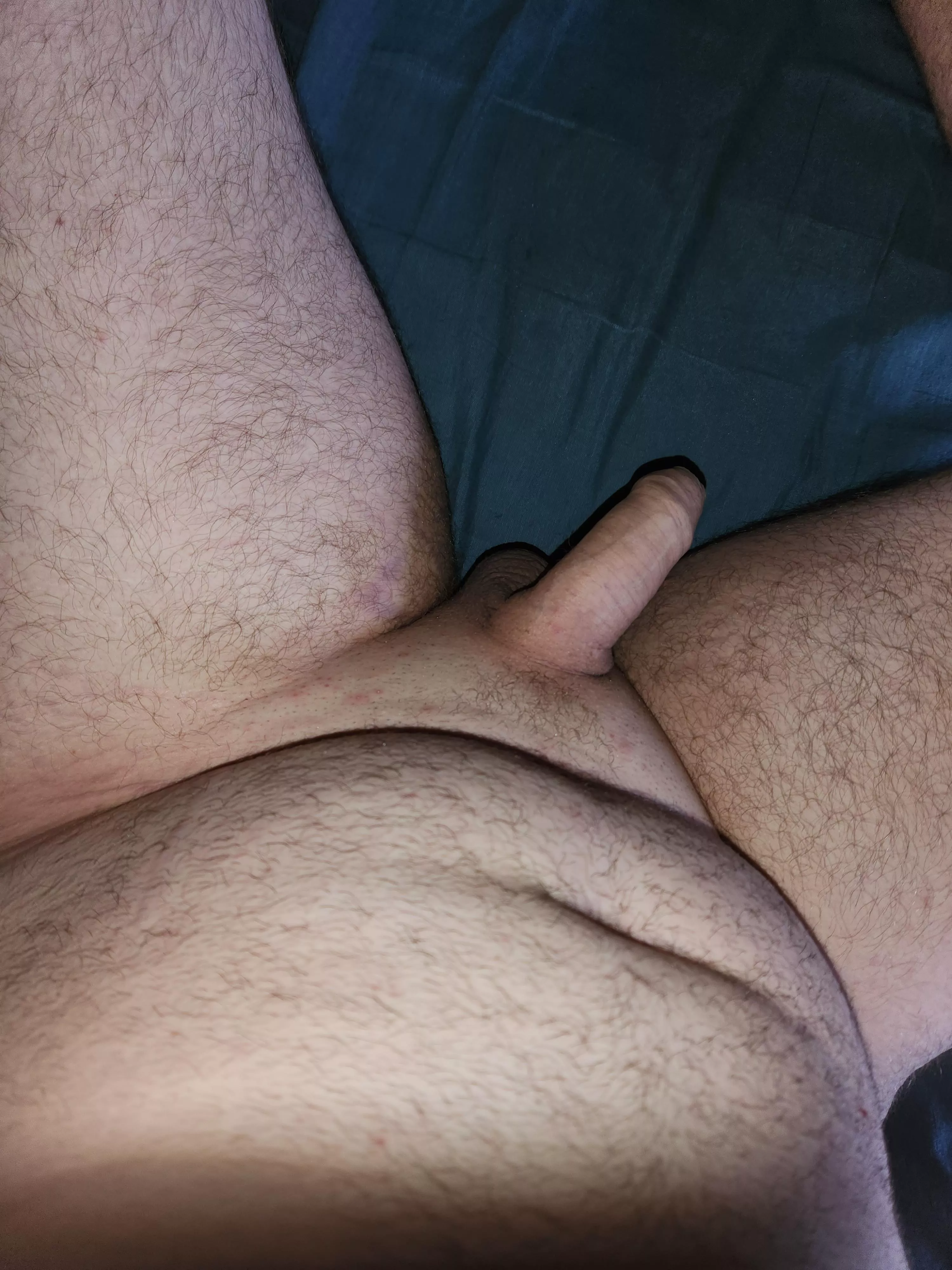 Heyy i'm 19, from Germany☺️ posted by boytoy880