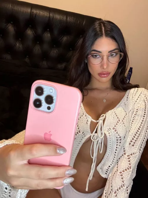 I adore being seen as captivating by bushkorean