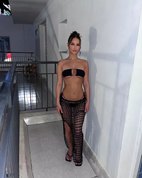 What should you do if you see this hot girl flashing in public? by Scary_Pineapple2302