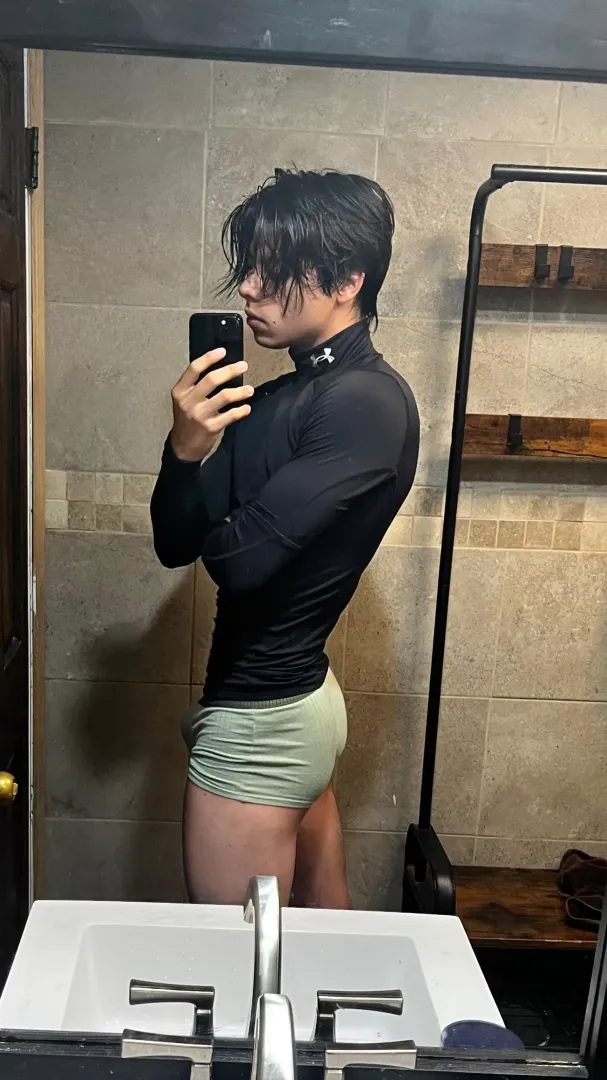 What u doing if you saw me like this? posted by Meliodas0319