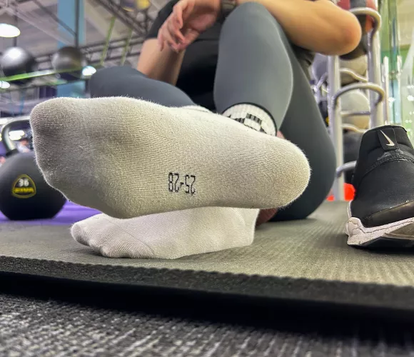 Who wants a sniff? [f] by Kf8t