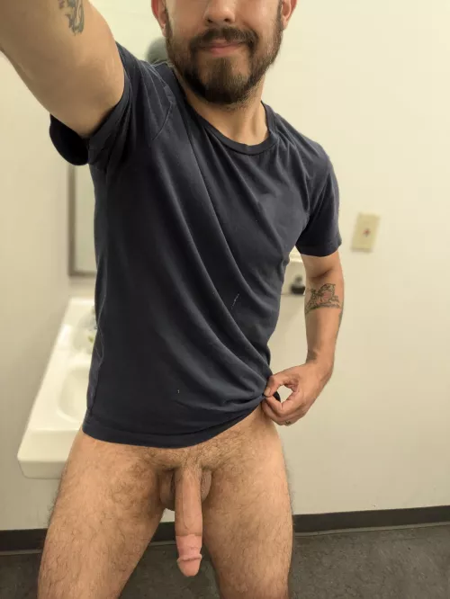 (31) What your maintenance guy is hiding when he's working at your house by ArcaneNock