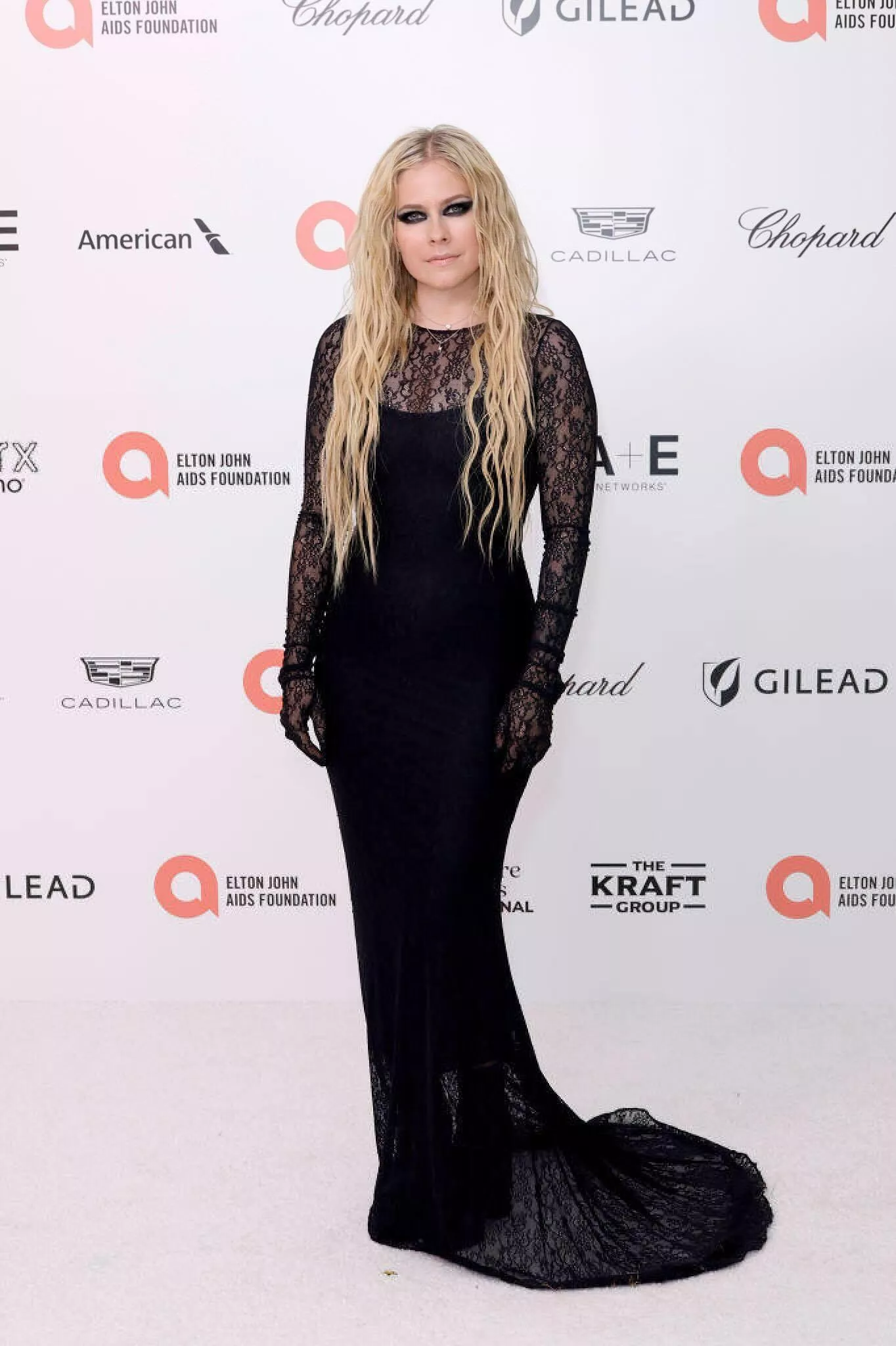 Avril Lavigne posted by NemesisSorna