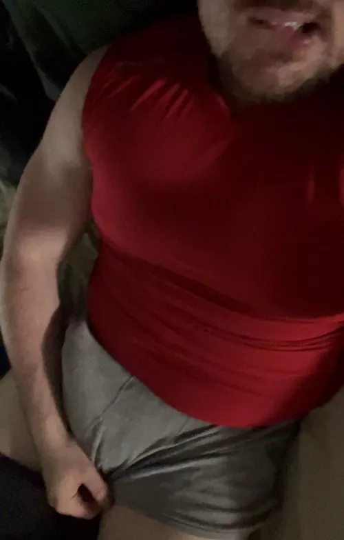 Can you spot the bulge? by Thatsabigboy1