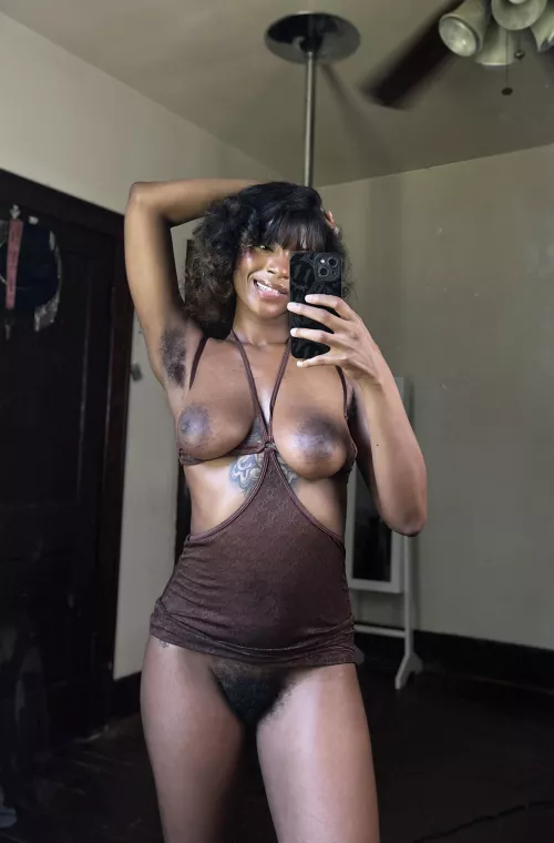 I like men 30+, am I your type? (20f)  by G0ldieG0ldie