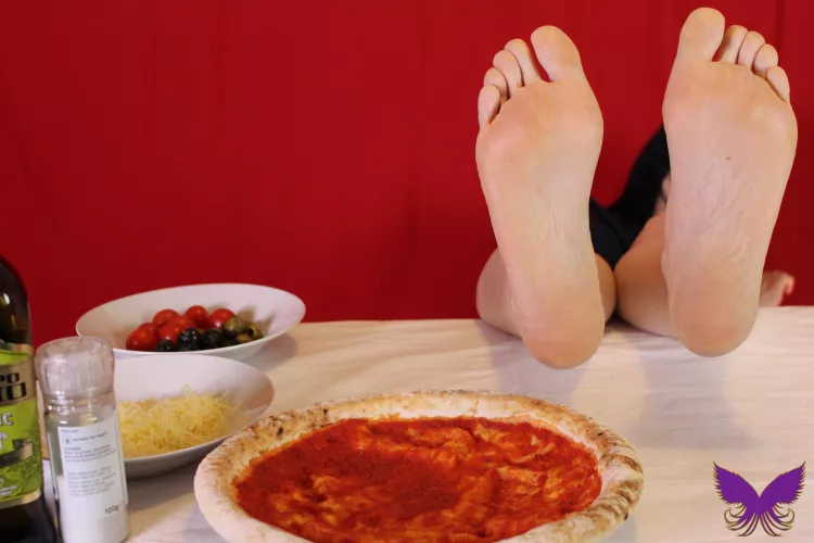 Pre-mess tease - Waiting on the Feet-za! (actual mess to come) by CraziC-C