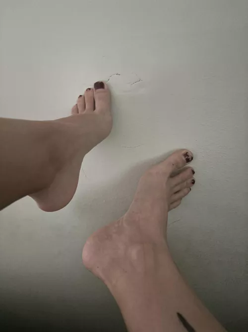 Should be against your face instead by sirenskiss3