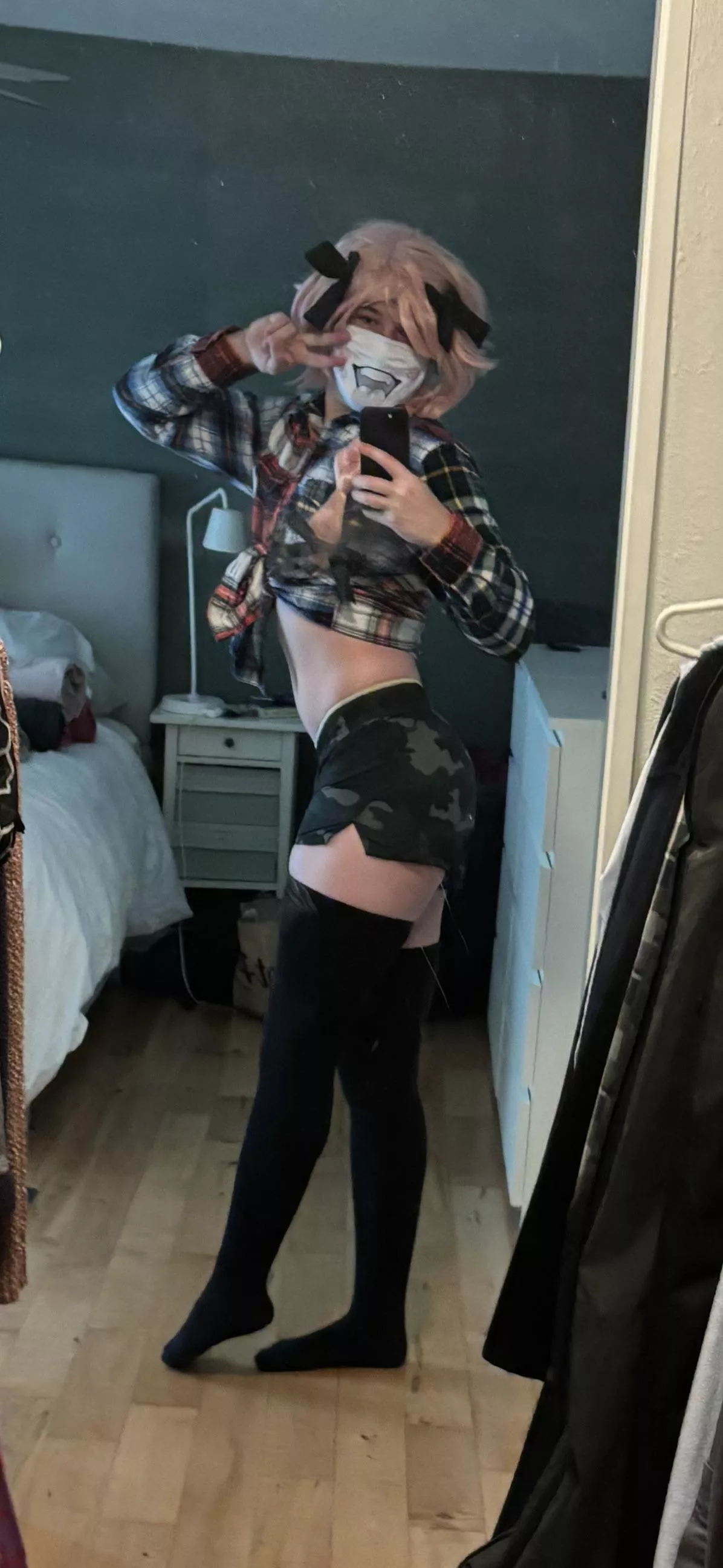 Sorry for dirty mirror 😅 posted by Trap_for_life