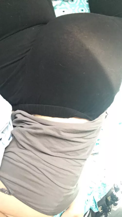 Would you let me sit on your face? by Babygirlbrdl22