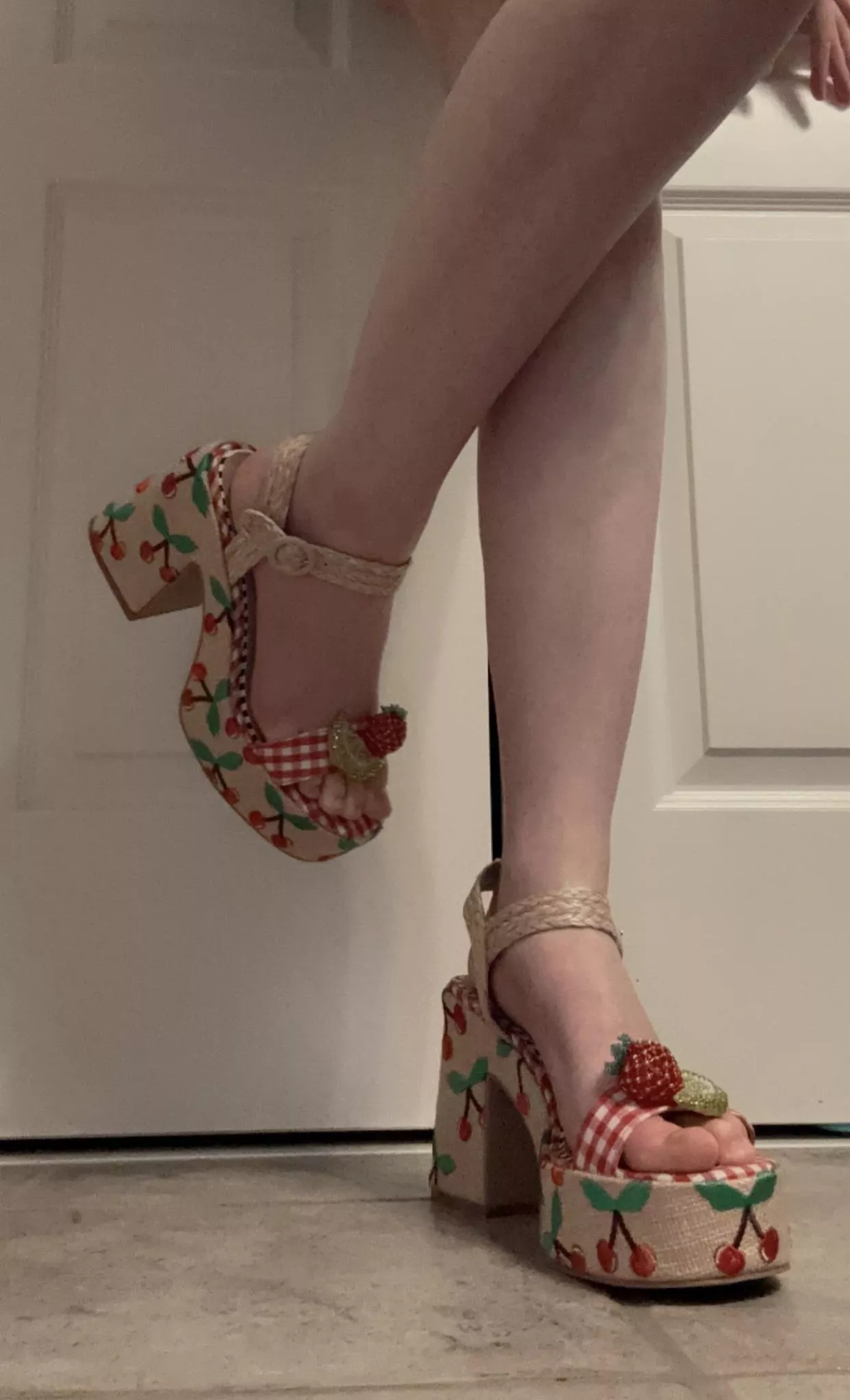 fruit-themed heeled sandals  posted by dakufeari