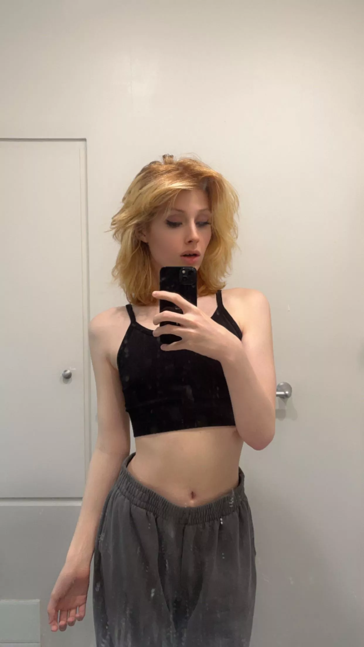 hi 🫶🏻 posted by xnanopopx