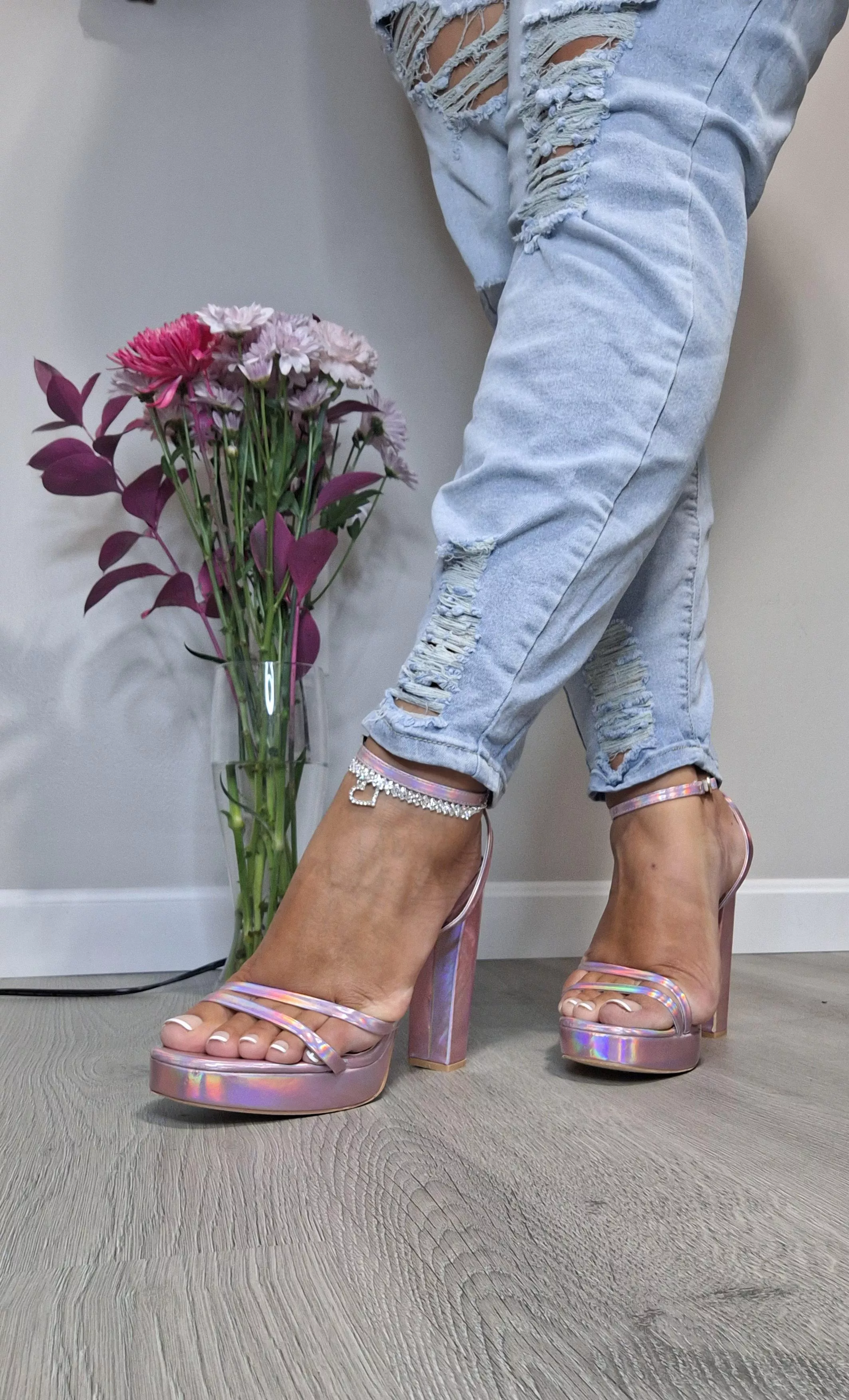 I love dressing my outfits up with this pair! 💕 posted by elenastoes98