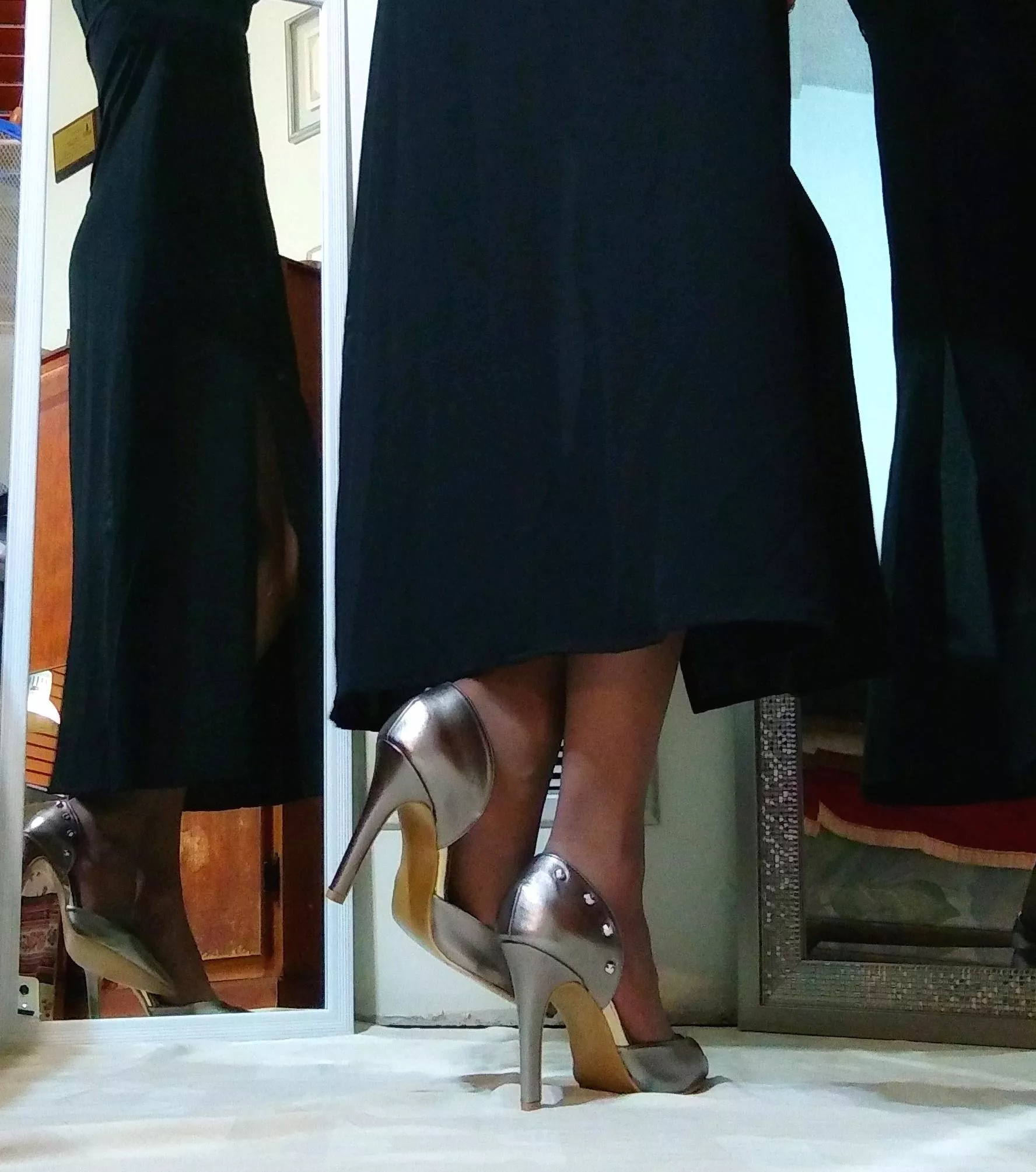 I tell you so[M]ebody's fooling around with my chances on the danger line. posted by Sensy-Arlette