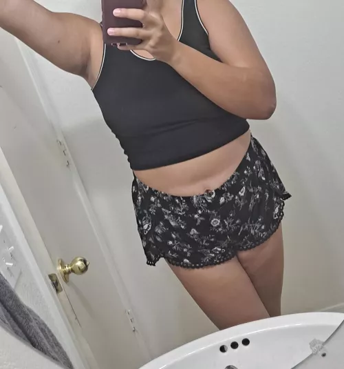 I wish I could live in lounge wear [F] by Ellieerotica2