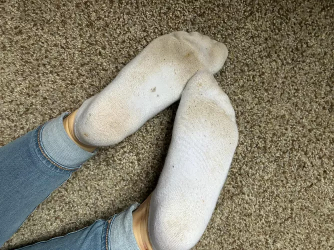 I'll be online tonight for customs. 8pm est. Dm mee [f] by PPS-sales