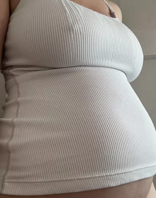 I’m stuck like this now :-/ by ballooningg