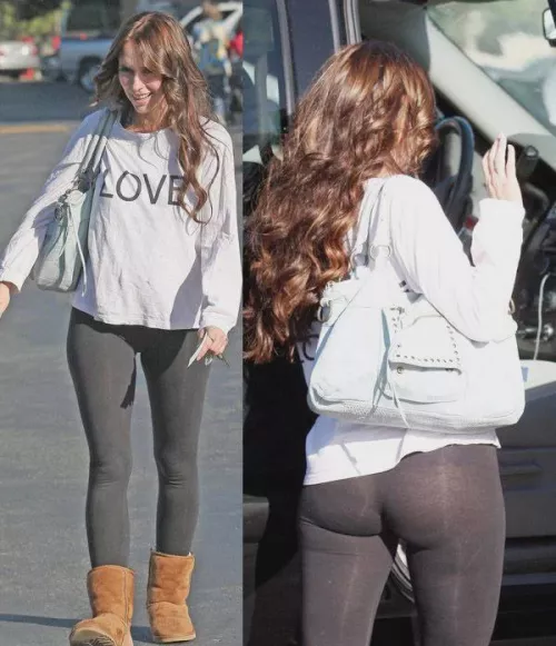 Jennifer Love Hewitt by aexxx