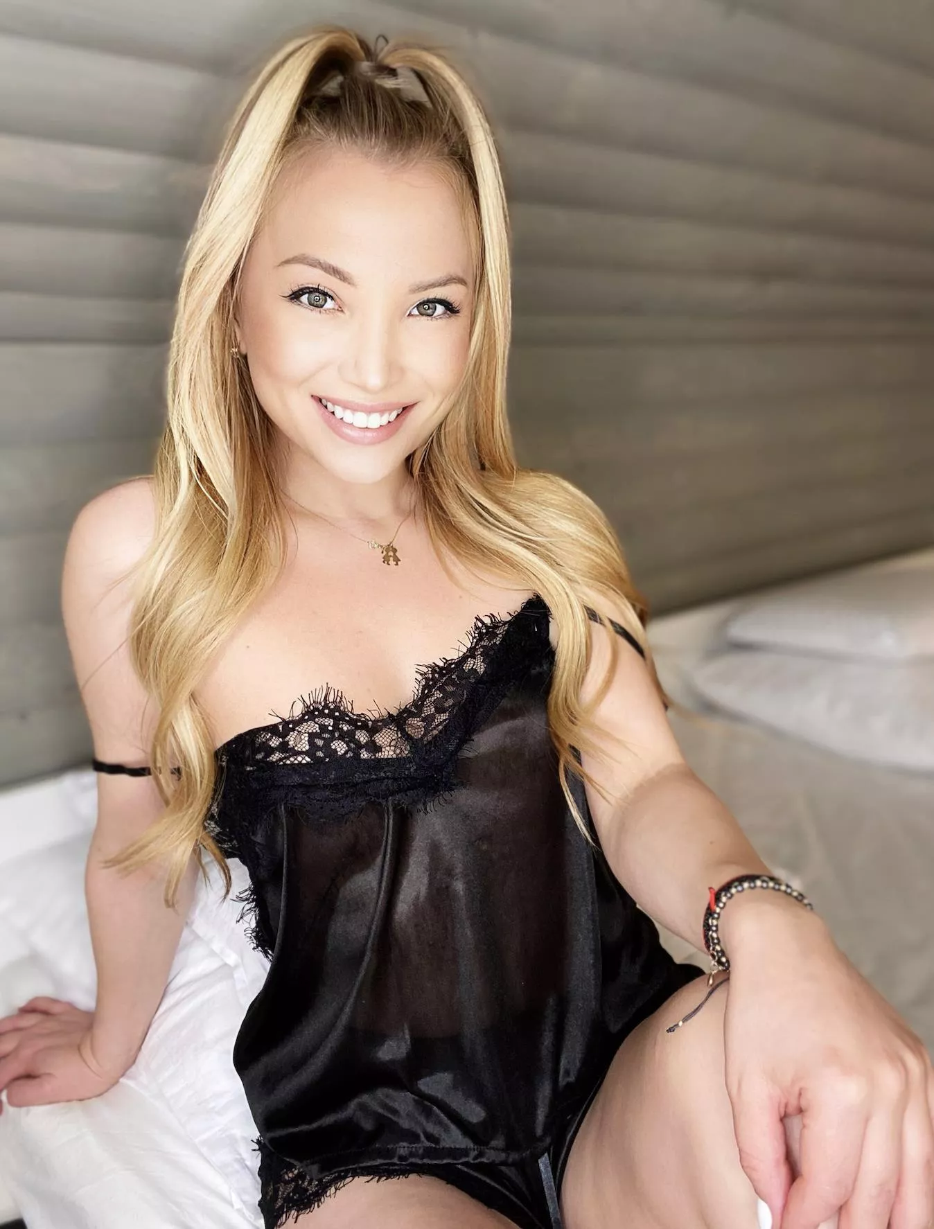 Just some juicy tits waiting to get sucked ;) posted by Commercial-Usual-194