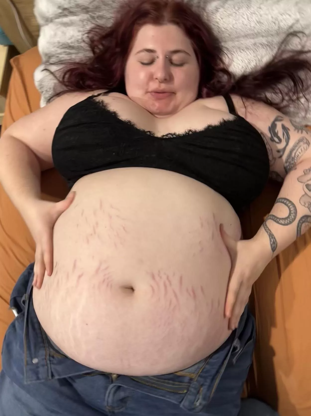 My face is being swallowed by all my new fat 🥵 posted by mxjxandbrxcx