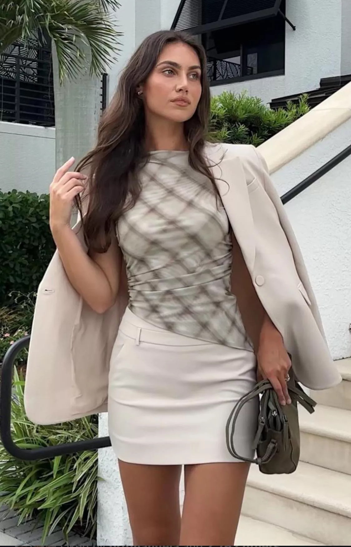 Steph Rayner posted by cashmere1977_v3