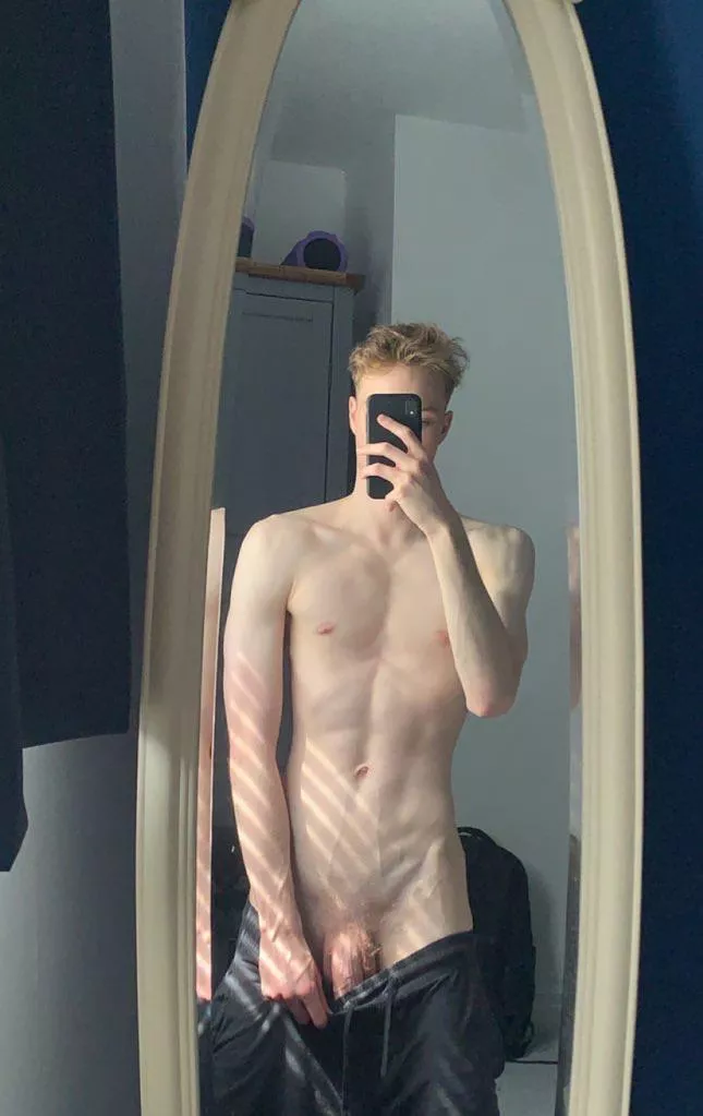 Who likes to be dominated? posted by [deleted]