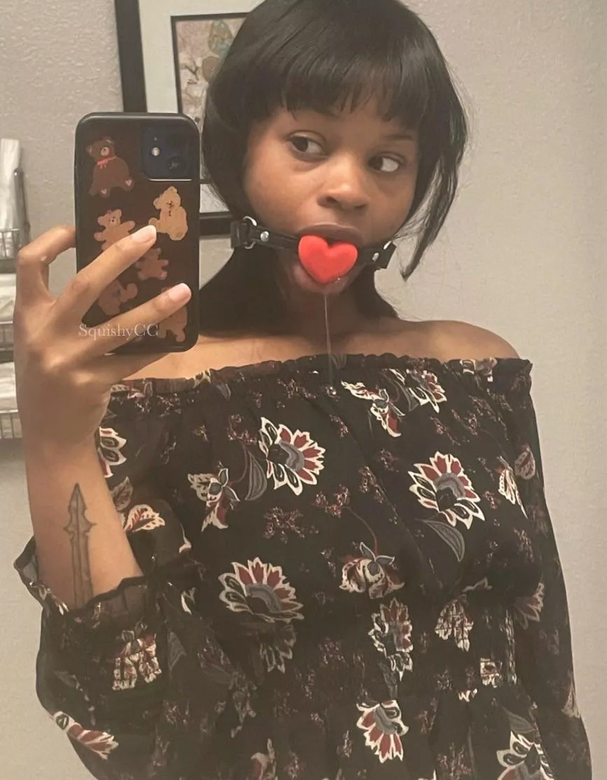 <<33 posted by ccsquishy